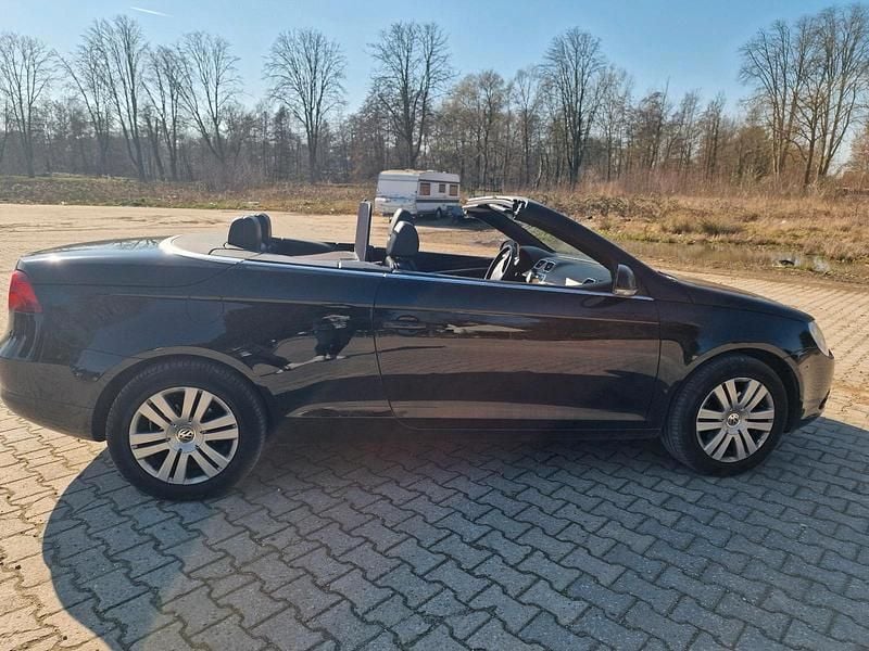 Gebraucht VW Eos 122 PS (89 kW) 2008 Schwarz Cabrio