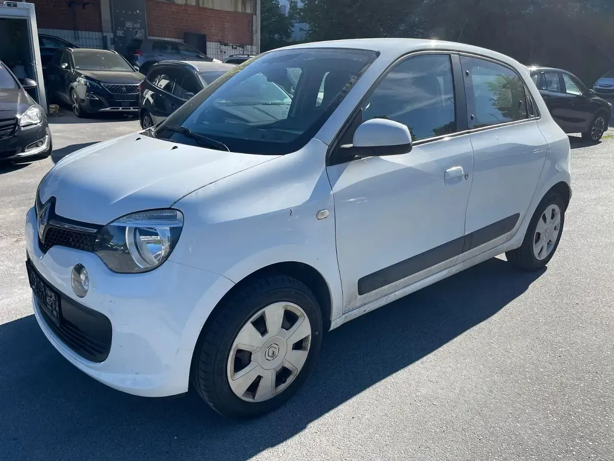 Gebraucht Renault Twingo Dynamique 71 PS (52 kW) 2015 Weiß Kleinwagen