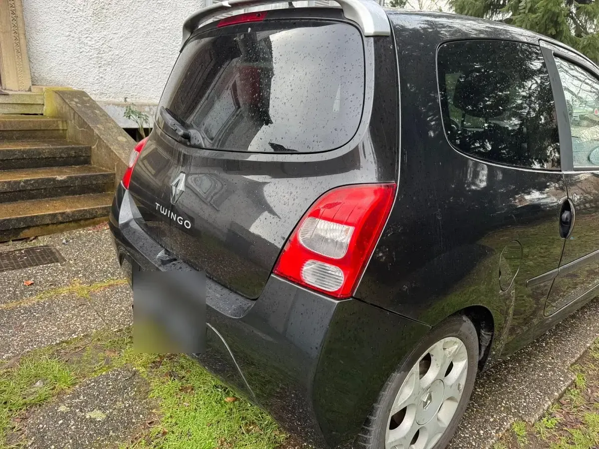 Używany Renault Twingo GT 101 KM (74 kW) 2007 Czarny Hatchback