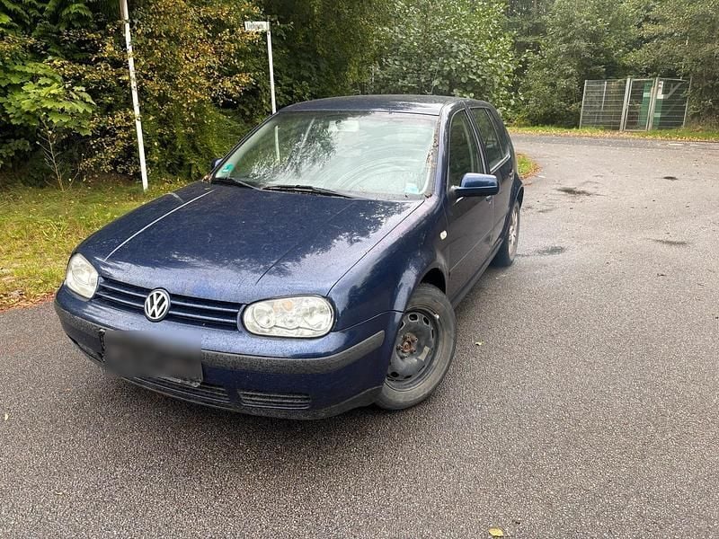 Gebraucht 2004 VW Golf IV Kleinwagen | 500 € (Superpreis) - Bild 1/4