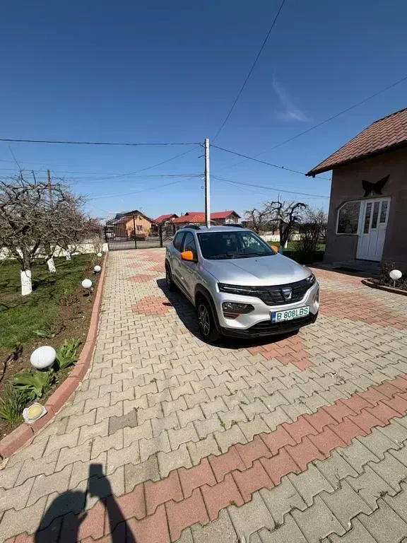 Occasion Dacia Spring Comfort Plus 33 kW (45 ch) 2021 Argent Citadine
