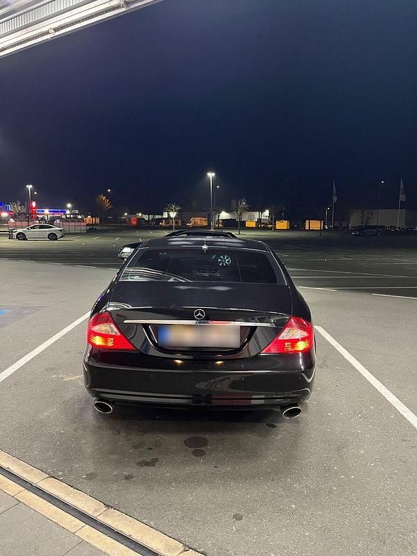 Gebraucht Mercedes CLS320 224 PS (164 kW) 2006 Schwarz Coupé