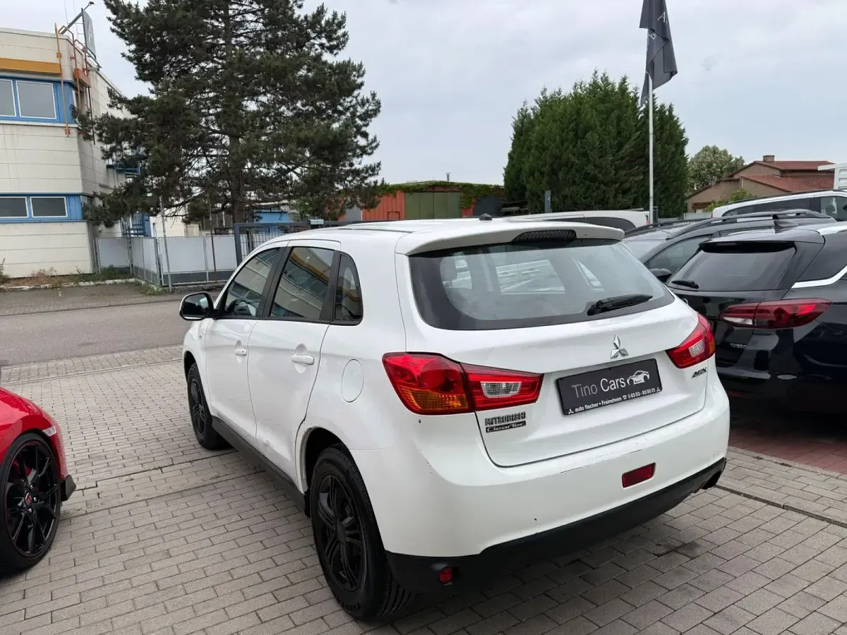 Gebraucht Mitsubishi ASX Basis 117 PS (86 kW) 2014 Weiß SUV