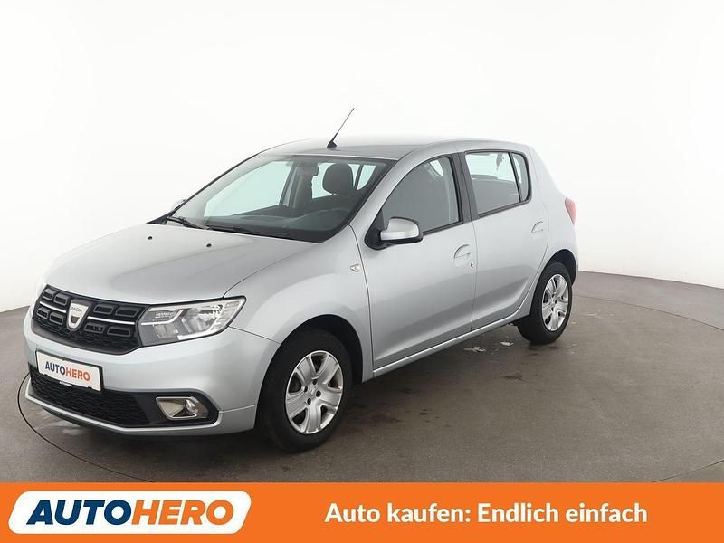 Grau Gebraucht 2019 Dacia Sandero Comfort Kleinwagen | 8.490 € (Guter Preis) - Bild 1/3