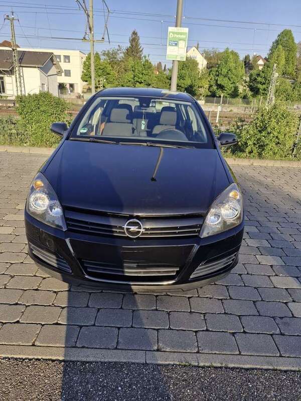 Gebraucht 2005 Opel Astra Elegance Limousine | 3.000 € (Etwas zu teuer) - Bild 1/4