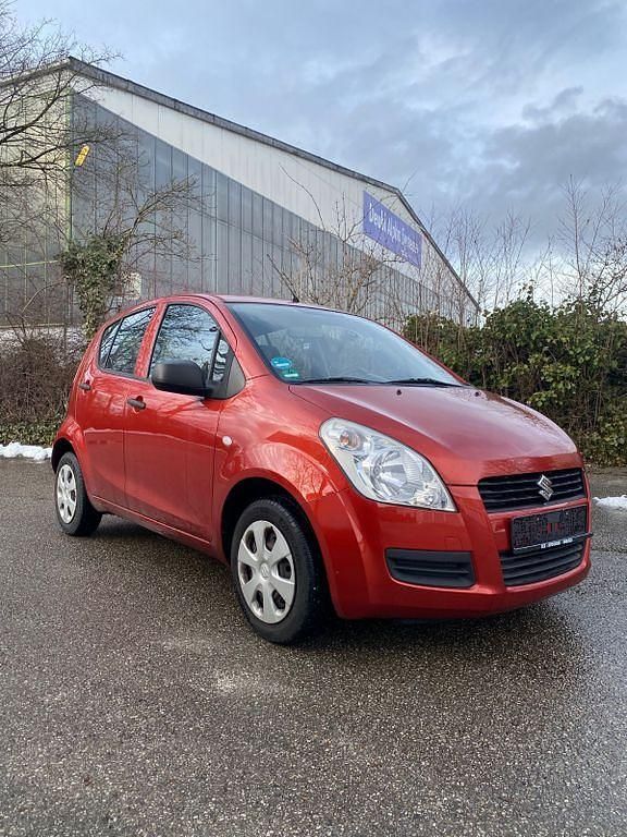 Gebraucht Suzuki Splash 65 PS (47 kW) 2009 Rot Kleinwagen