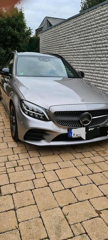 Gebraucht Mercedes 220 AMG 194 PS (142 kW) 2018 Grau Kombi