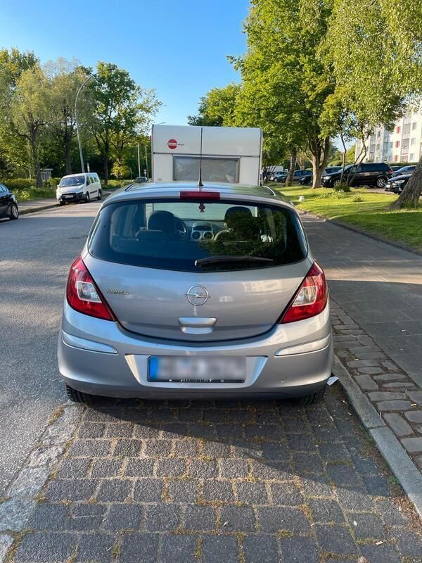 Grau Gebraucht 2009 Opel Corsa Kleinwagen | 1.900 € (Guter Preis) - Bild 1/4