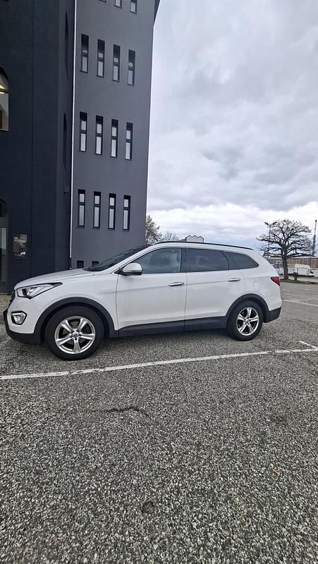 Gebraucht Hyundai Santa Fe 200 PS (147 kW) 2015 Weiß SUV