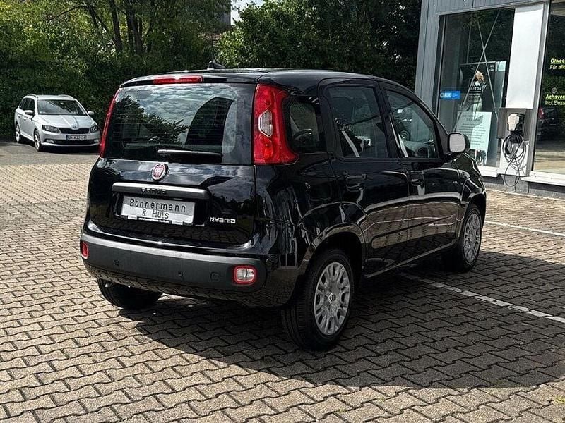 Neu Fiat Panda 69 PS (50 kW) 2025 Cinema schwarz Kleinwagen