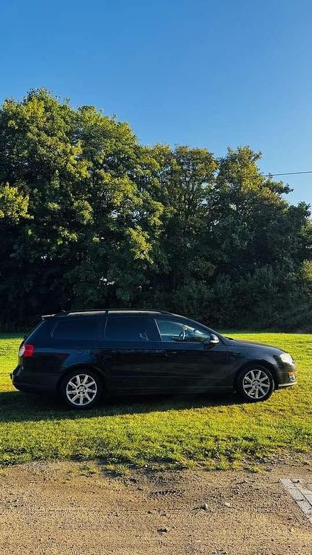 Gebraucht VW Passat 140 PS (102 kW) 2008 Schwarz Kombi