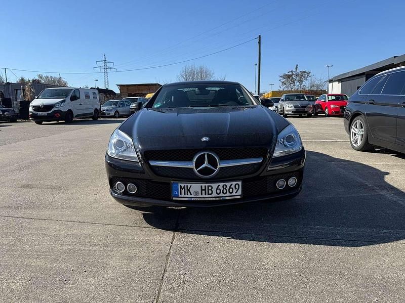 Gebraucht Mercedes SLK200 184 PS (135 kW) 2014 Obsidianschwarz  metalliclack Cabrio
