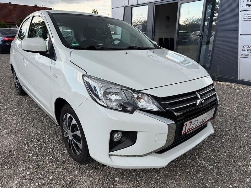 Weiß Gebraucht 2020 Mitsubishi Space Star Limousine | 7.499 € (Guter Preis) - Bild 1/4