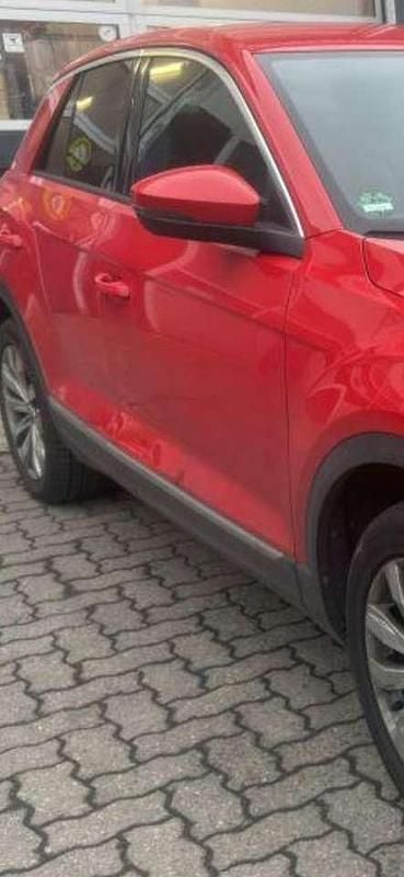 Gebraucht VW T-Roc Sport 150 PS (110 kW) 2018 Rot SUV