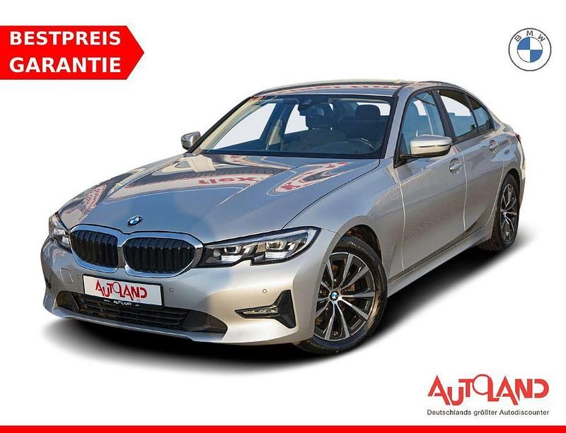 Gebraucht BMW 320 Advantage 184 PS (135 kW) 2019 Glaciersilber metallic Limousine