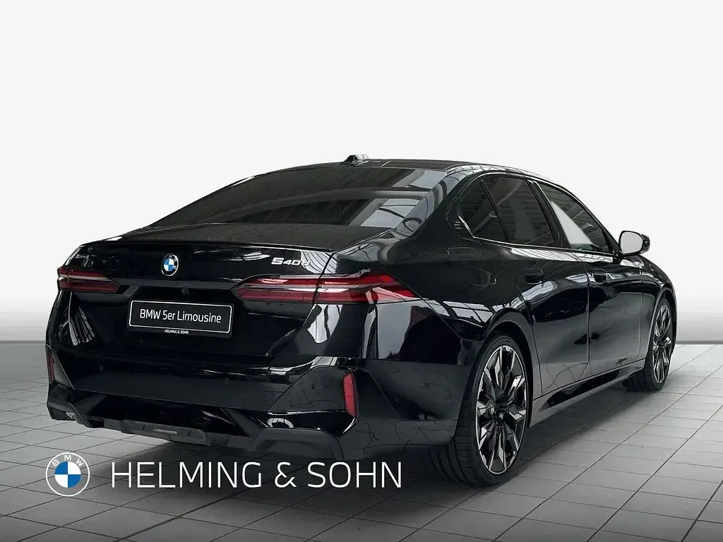 Neu BMW 540 M Sport 303 PS (222 kW) 2026 Schwarz Limousine