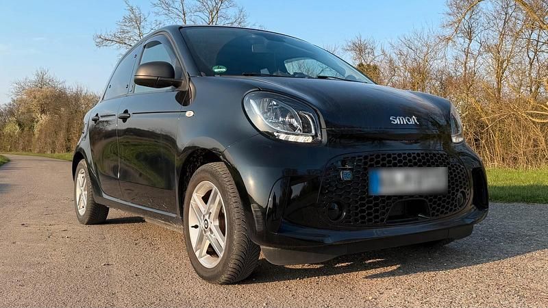 Gebraucht Smart ForFour Electric Drive 60 kW (82 PS) 2021 Schwarz Kleinwagen