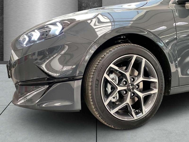 Neu Kia Ceed Sportswagon Style 140 PS (102 kW) 2025 (h8g) dark penta metal m Kombi