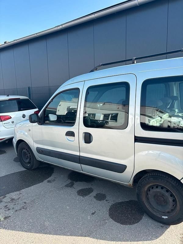 Gebraucht Renault Kangoo 102 PS (75 kW) 2007 Grau Van / Kleinbus