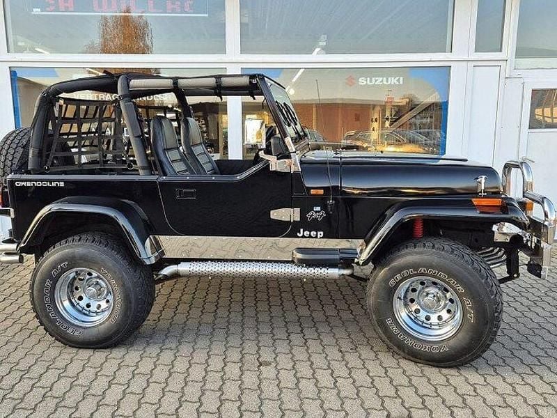 Schwarz Gebraucht 1994 Jeep Wrangler Sport SUV | 19.490 € - Bild 1/4