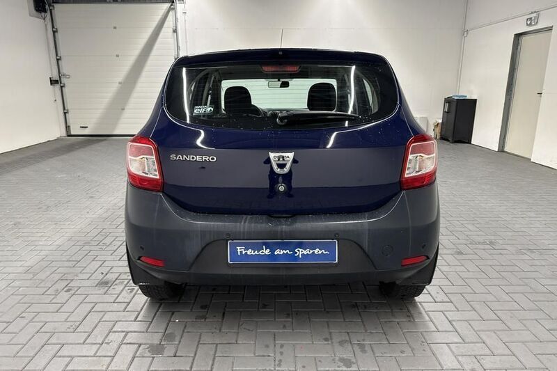Gebraucht Dacia Sandero 75 PS (55 kW) 2015 Blau Kleinwagen