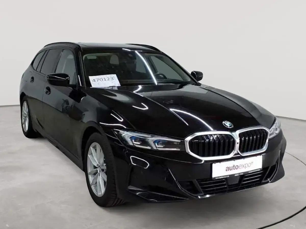 Gebraucht BMW 320 Sport Line 190 PS (139 kW) 2023 Kombi