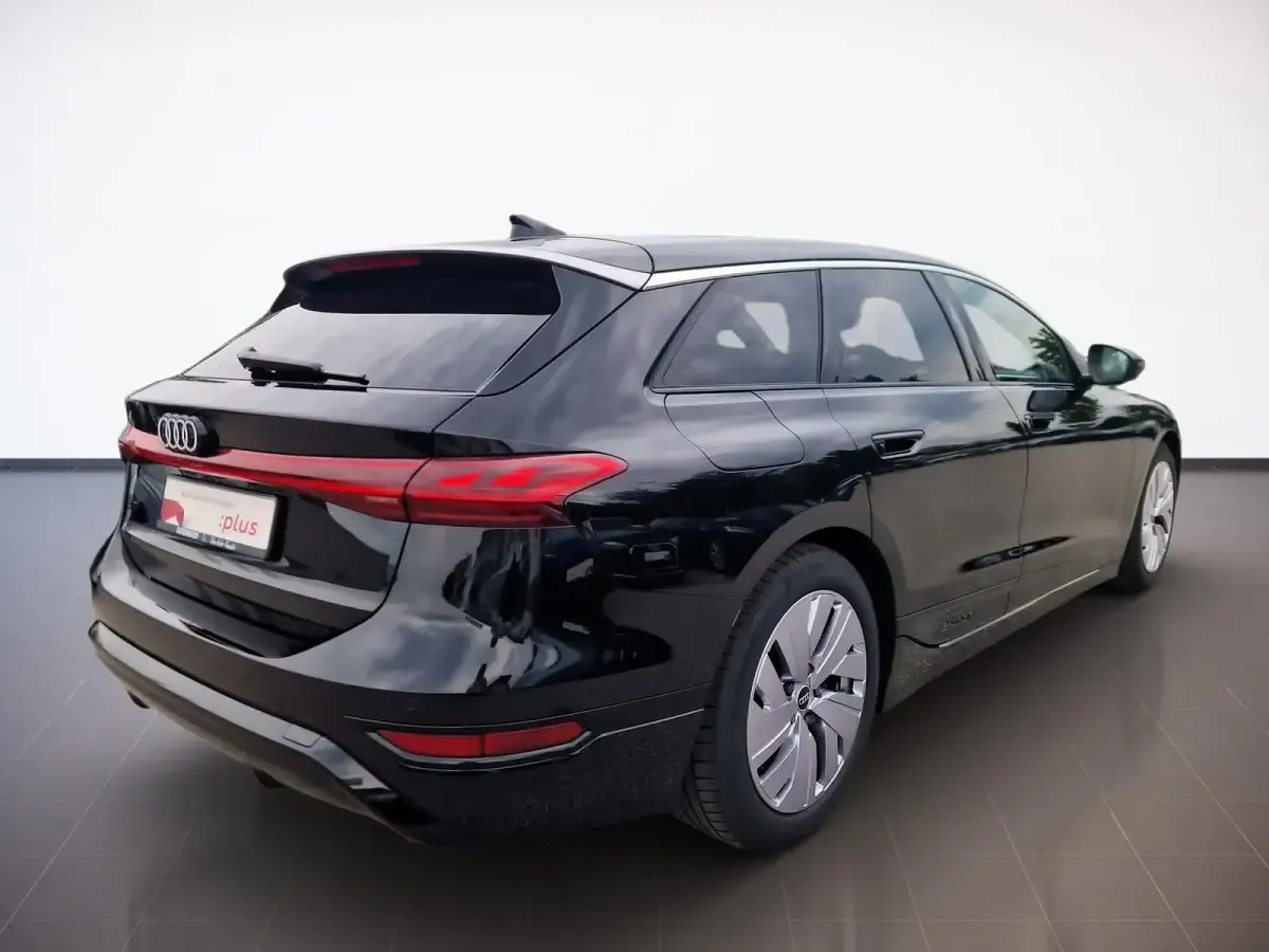 Gebraucht Audi A6 e-tron Ambiente 210 kW (286 PS) 2025 Mythosschwarz Kombi