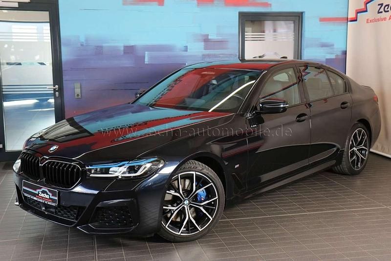 Gebraucht BMW 540 Performance 340 PS (250 kW) 2022 Carbonschwarz (416) Limousine