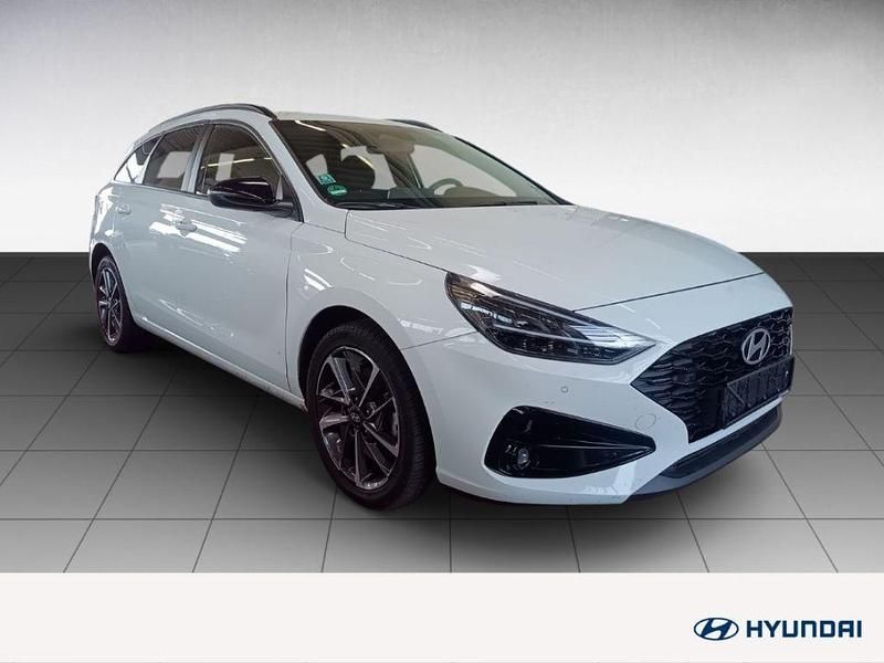 Gebraucht Hyundai i30 Advantage 101 PS (74 kW) 2024 Weiss Kombi