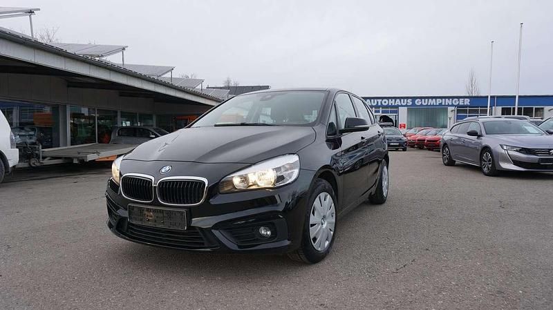 Schwarz Gebraucht 2016 BMW 218 Advantage Kombi | 8.400 € (Superpreis) - Bild 1/4