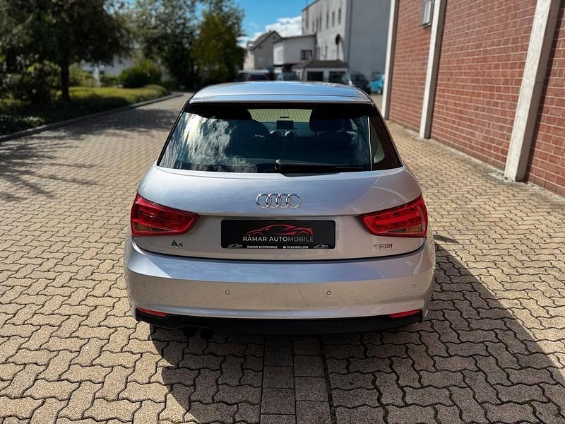Gebraucht Audi A1 125 PS (91 kW) 2015 Silber Kleinwagen