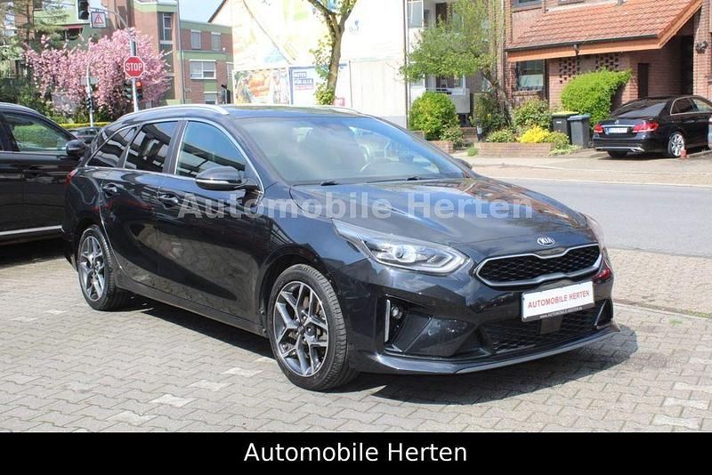 Gebraucht Kia Ceed GT-Line 136 PS (100 kW) 2019 Schwarz Kleinwagen