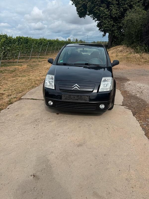 Schwarz Gebraucht 2006 Citroën C2 Kleinwagen | 999 € (Guter Preis) - Bild 1/4