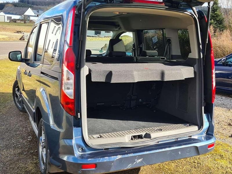 Gebraucht Ford Grand Tourneo Connect Titanium 120 PS (88 kW) 2019 Blau Van / Kleinbus