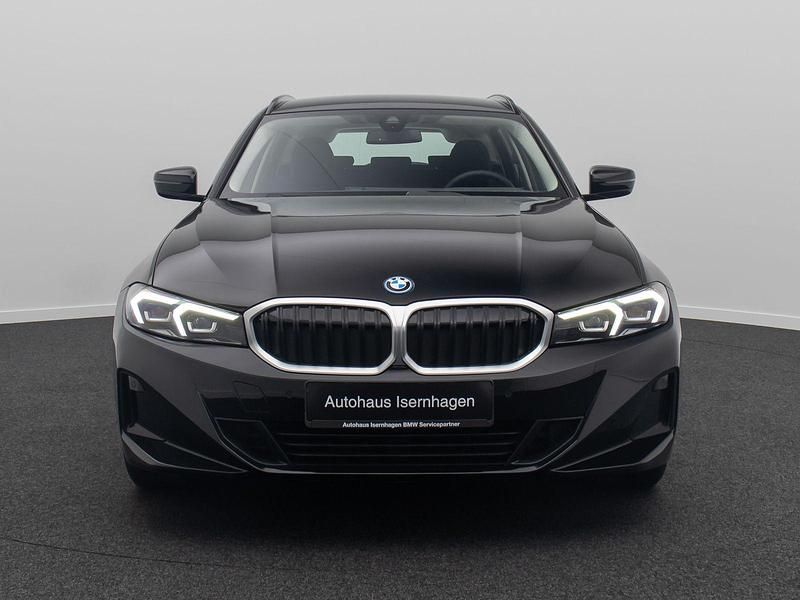 Gebraucht BMW 320e Sport Line 204 PS (150 kW) 2022 Schwarz ii668 Kombi