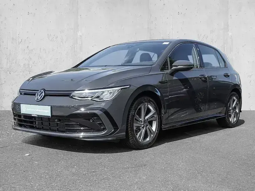 Gebraucht VW Golf VIII R-line 150 PS (110 kW) 2024 Uranograu (metallic) Limousine