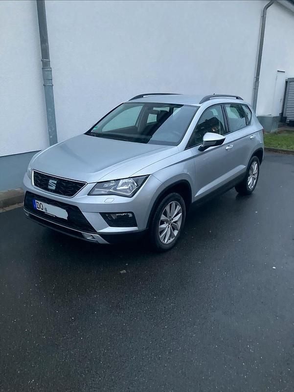 Silber Gebraucht 2019 Seat Ateca Style SUV | 14.900 € (Superpreis) - Bild 1/4
