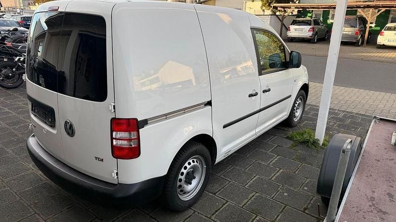 Gebraucht VW Caddy 102 PS (75 kW) 2012 Weiß Van / Kleinbus