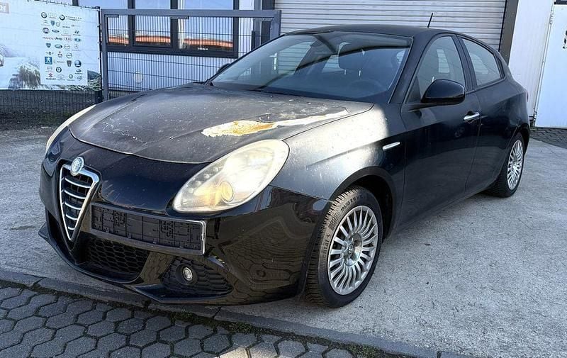 Gebraucht Alfa Romeo Giulietta 120 PS (88 kW) 2012 Schwarz Kleinwagen