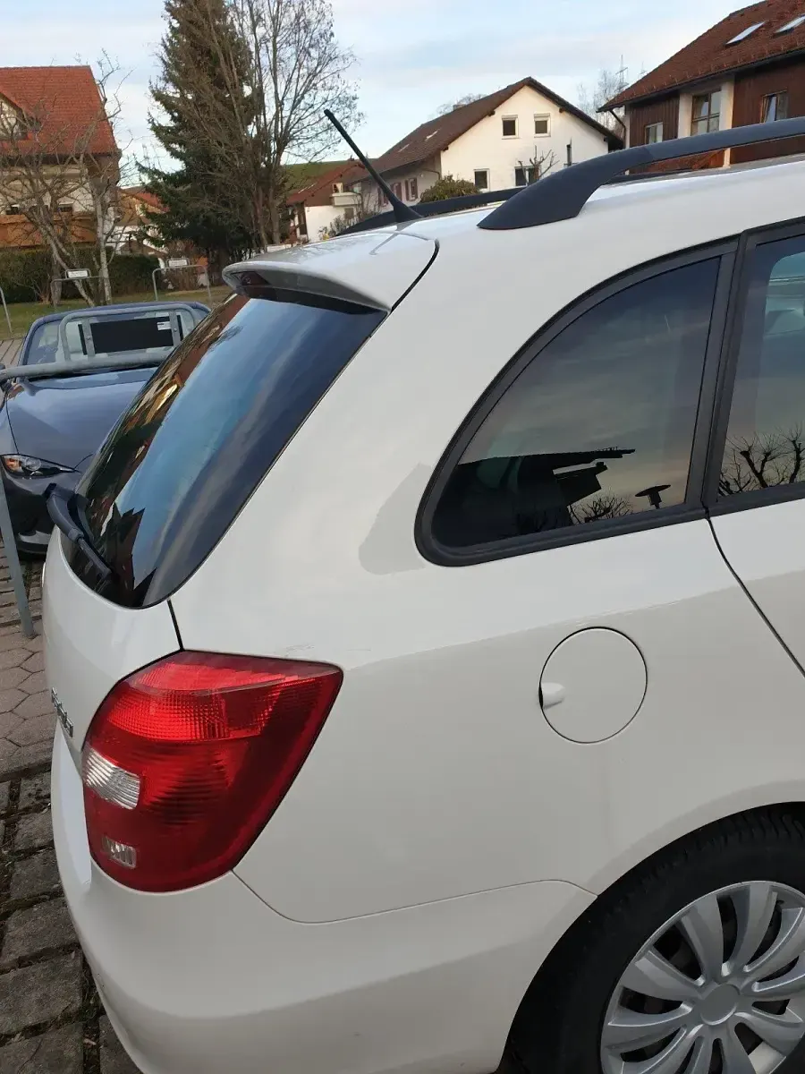 Gebraucht Skoda Fabia 86 PS (63 kW) 2012 Weiß Kleinwagen