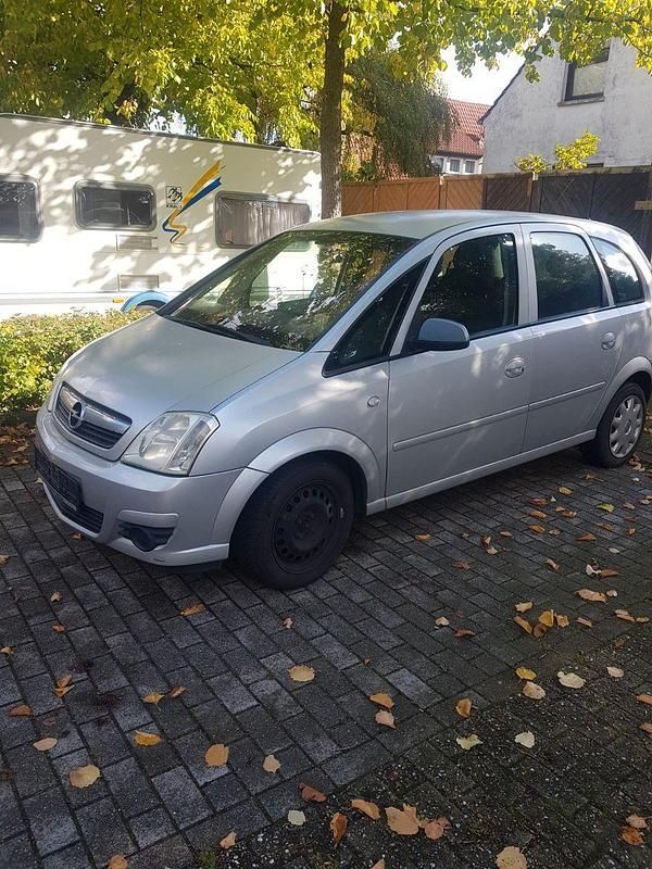 Grau Gebraucht 2009 Opel Meriva Van / Kleinbus | 500 € (Superpreis) - Bild 1/4