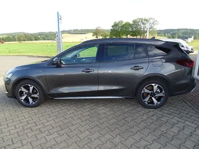 Neu Ford Focus Active X 155 PS (114 kW) 2026 Kombi