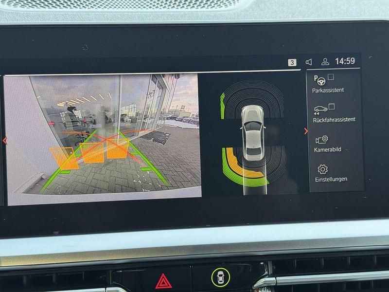 Gebraucht BMW 220 M Sport 184 PS (135 kW) 2023 Weiß Coupé