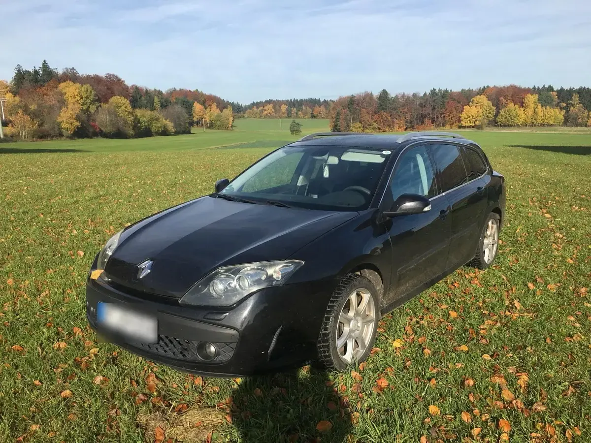 Gebraucht Renault Laguna III 150 PS (110 kW) 2012 Schwarz Kombi