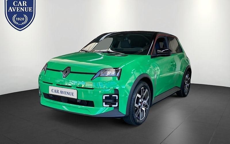 Schwarz (pop green!, black pearlschwarz metallic) Gebraucht 2024 Renault R5 Komfort Kleinwagen | 31.990 € - Bild 1/4