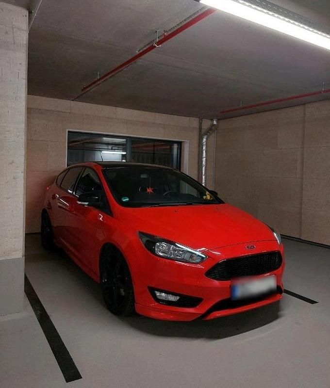 Usata Ford Focus ST-Line 182 CV (133 kW) 2018 Rosso Berlina