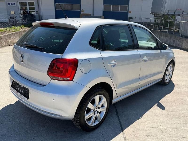 Used VW Polo 69 HP (50 kW) 2011 Hatchback