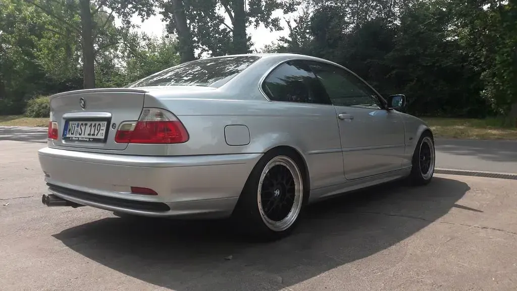 Gebraucht BMW 323 Performance 170 PS (125 kW) 1999 Silber Coupé