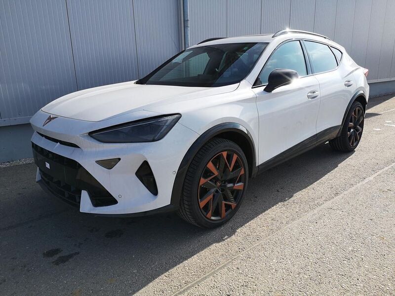 Nevadaweiß metallic Neu 2025 Cupra Formentor VZ SUV | 46.990 € (Fairer Preis) - Bild 1/4
