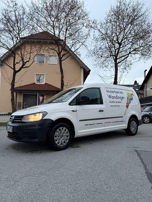 Gebraucht VW Caddy Maxi Conceptline 102 PS (75 kW) 2018 Van / Kleinbus